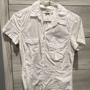 Women’s White Short Sleeve Shirt